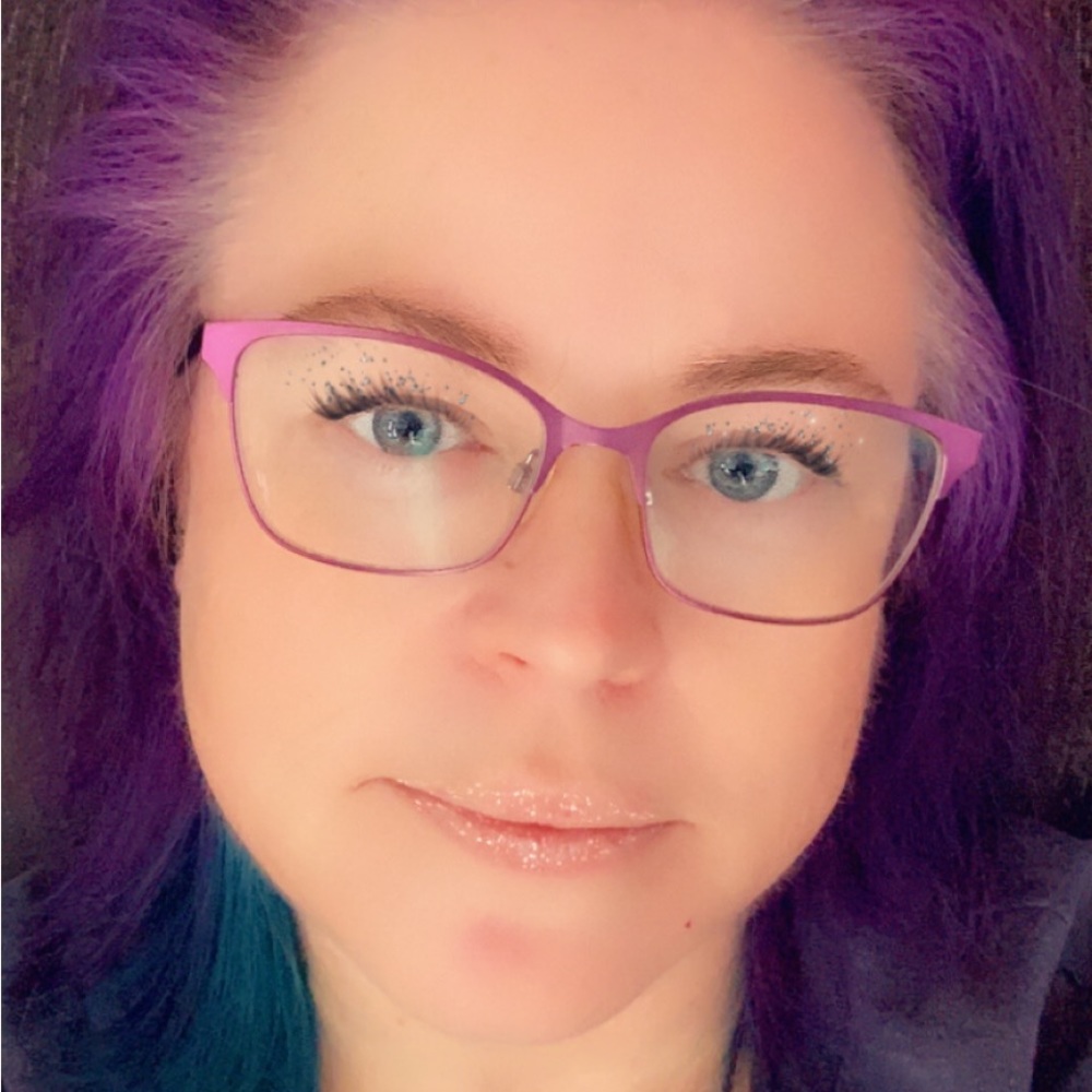 Meet your Posher, Disccogirl